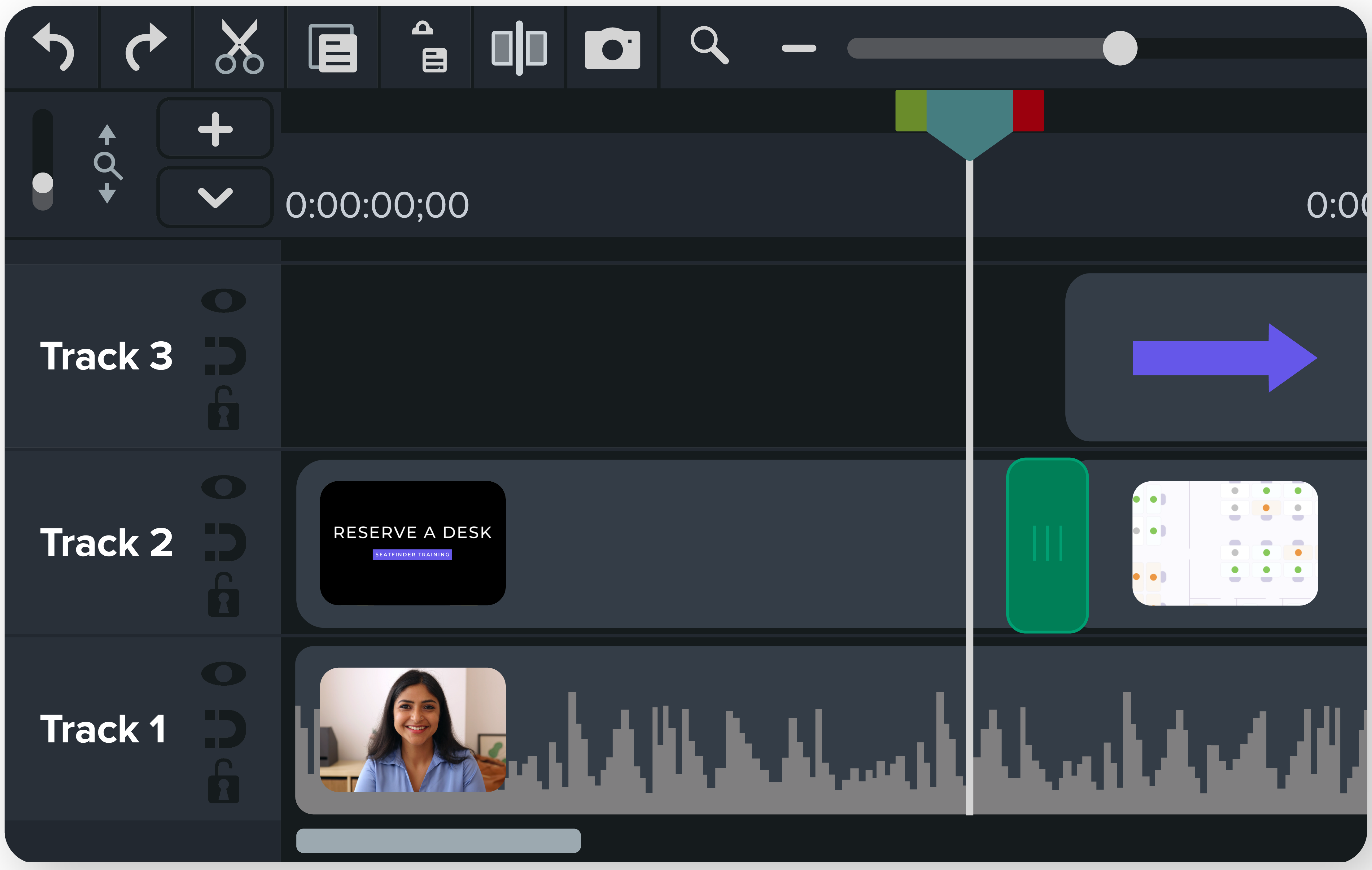 Plan de montage de Camtasia avec différentes pistes d’éléments multimédias